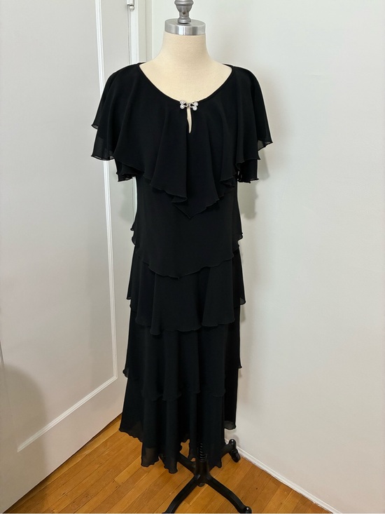 Ann Hobbs Dresses & Skirts - Tiered vintage swing Dress
